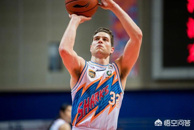 哈登26分库里空砍41分 快船逆转终结勇士5连胜