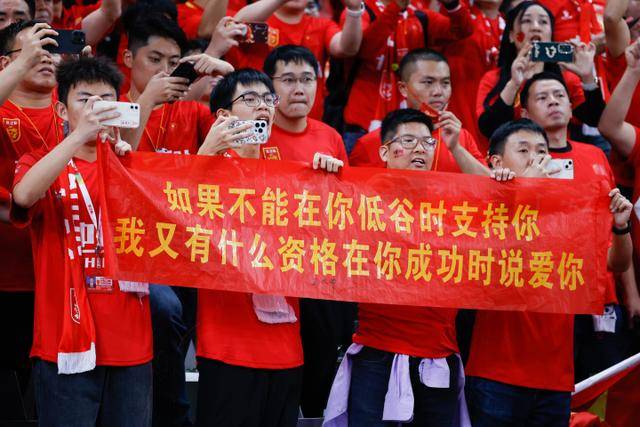帮助阿森纳时隔20年再进决赛，官方：赖斯当选本周欧冠最佳球员