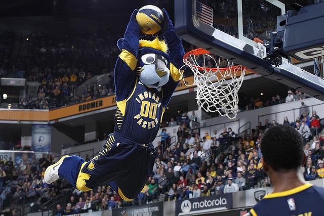 维尼修斯国家队36场进5球5助 皇马36场24球11助